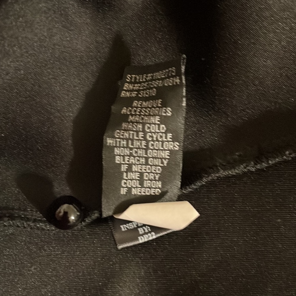 iZ Byer black dress with belt Size XL - Picture 7 of 8